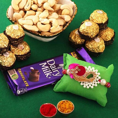 Buy Magnificent Rakhi With Festive Treat Combo
