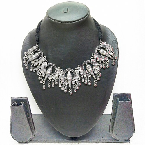 Buy Silver Shine Ganpati Necklace