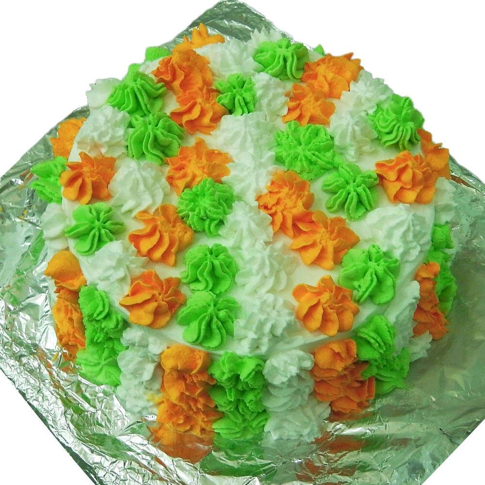 Tricolour Cream Flower Cake