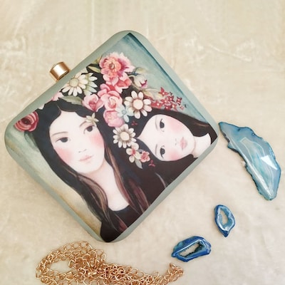 Cute Face Clutch