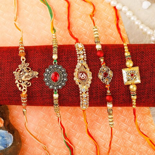 Buy Amazing Designer Rakhi Set