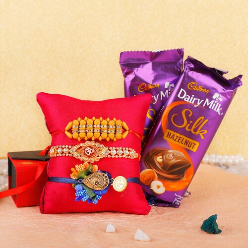 Buy Rakhi Special Hamper