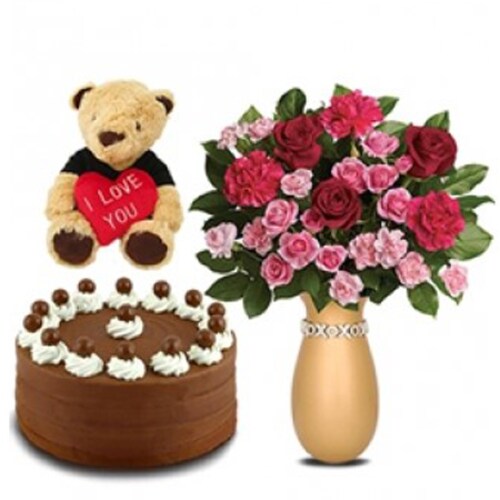 Buy Lovely Flowers with Chocolate Cake