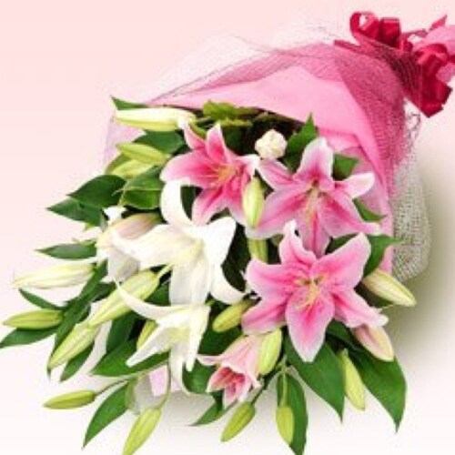 Buy Bouquet of Lilies