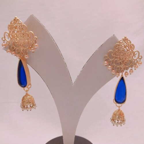 Buy Elegant Blue Earring