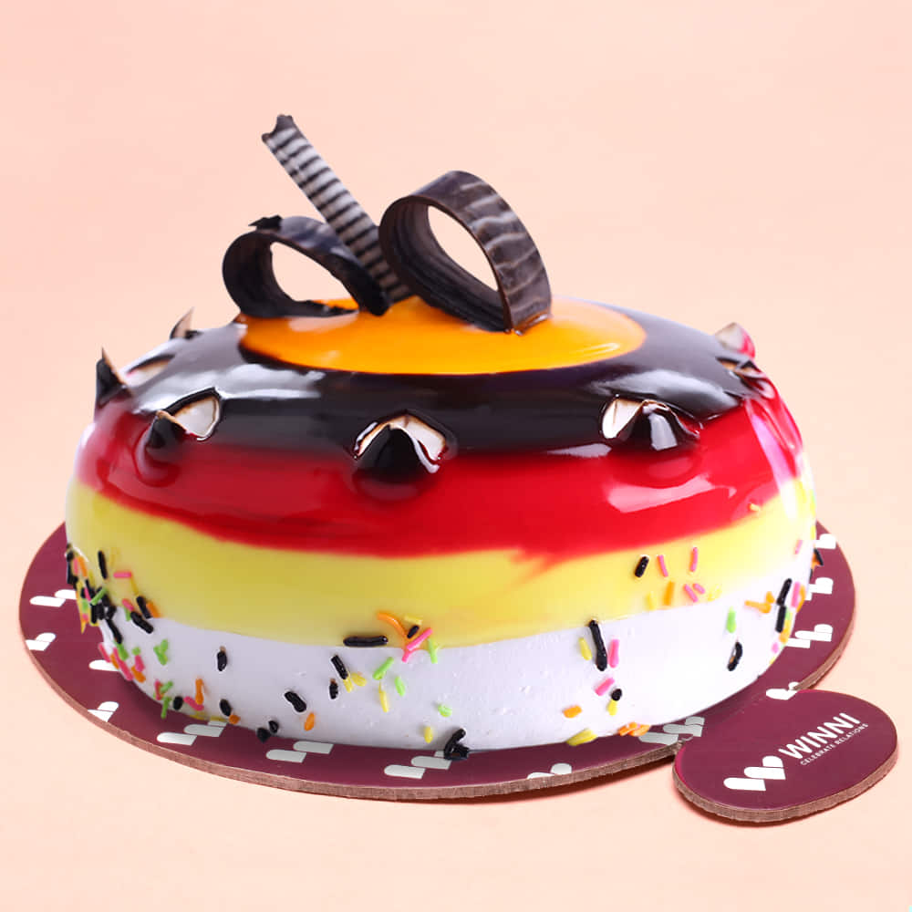 Buy/Send Choco Vanilla Fusion Cake Half kg Online- Winni | Winni.in