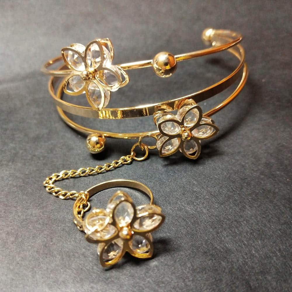 Gorgeous Antique Gold Bridal Ring Bracelet - South India Jewels