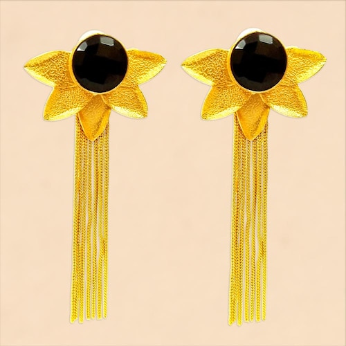 Buy Dreamy Designer Earring