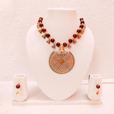 Alluring Set
