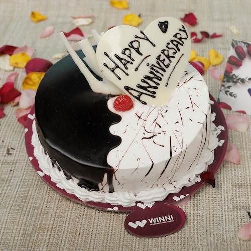 Buy Anniversary Choco Vanilla Fusion Cake