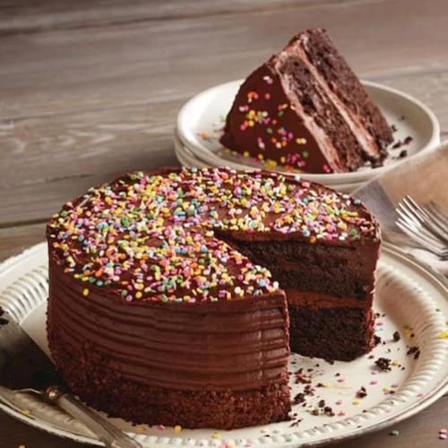 Buy Premium Chocolate Cake
