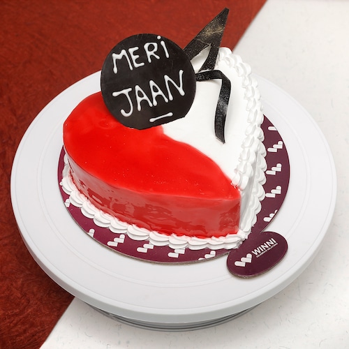 Buy StrawberryVanilla Meri Jaan Cake