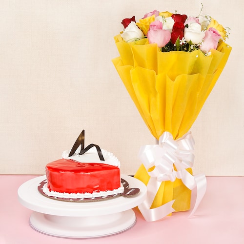 Buy Strawberry Vanilla Cake And Mix Roses