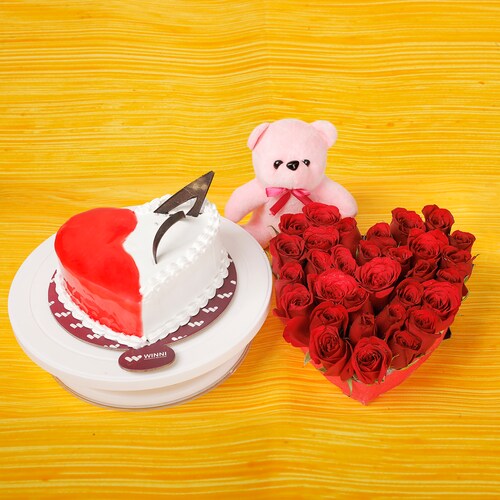Buy Cake With Roses And Teddy Bear