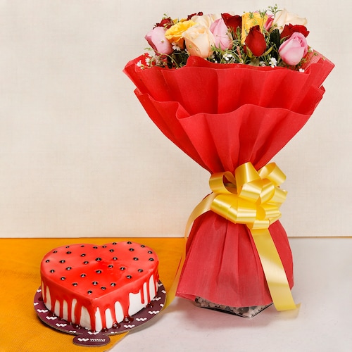 Buy 20 Mixed Roses and Strawberry Cake