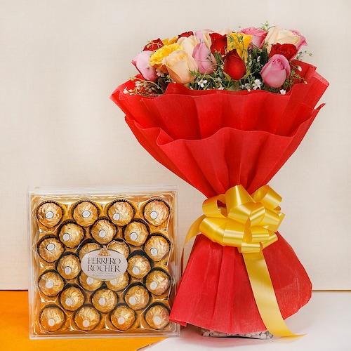 Buy 20 Mixed Roses with Ferrero