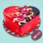 Love Confessing Choco Strawberry Heart Shape Cake