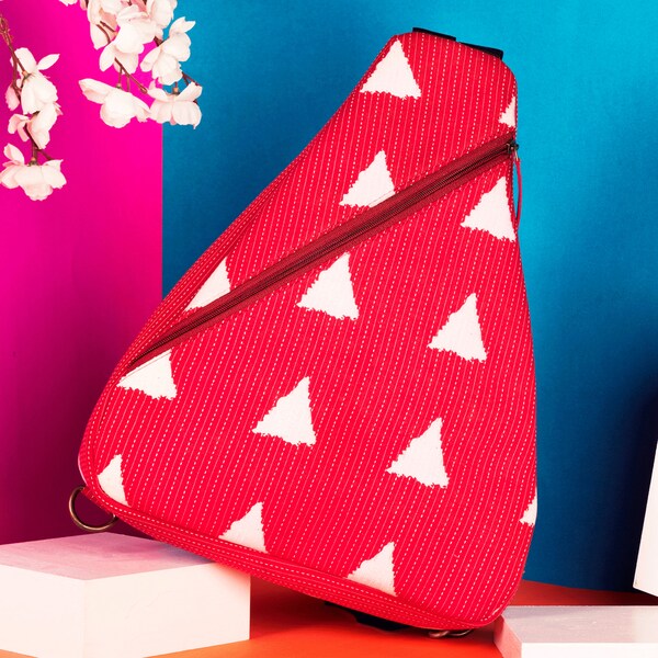 balenciaga fanny pack graffiti