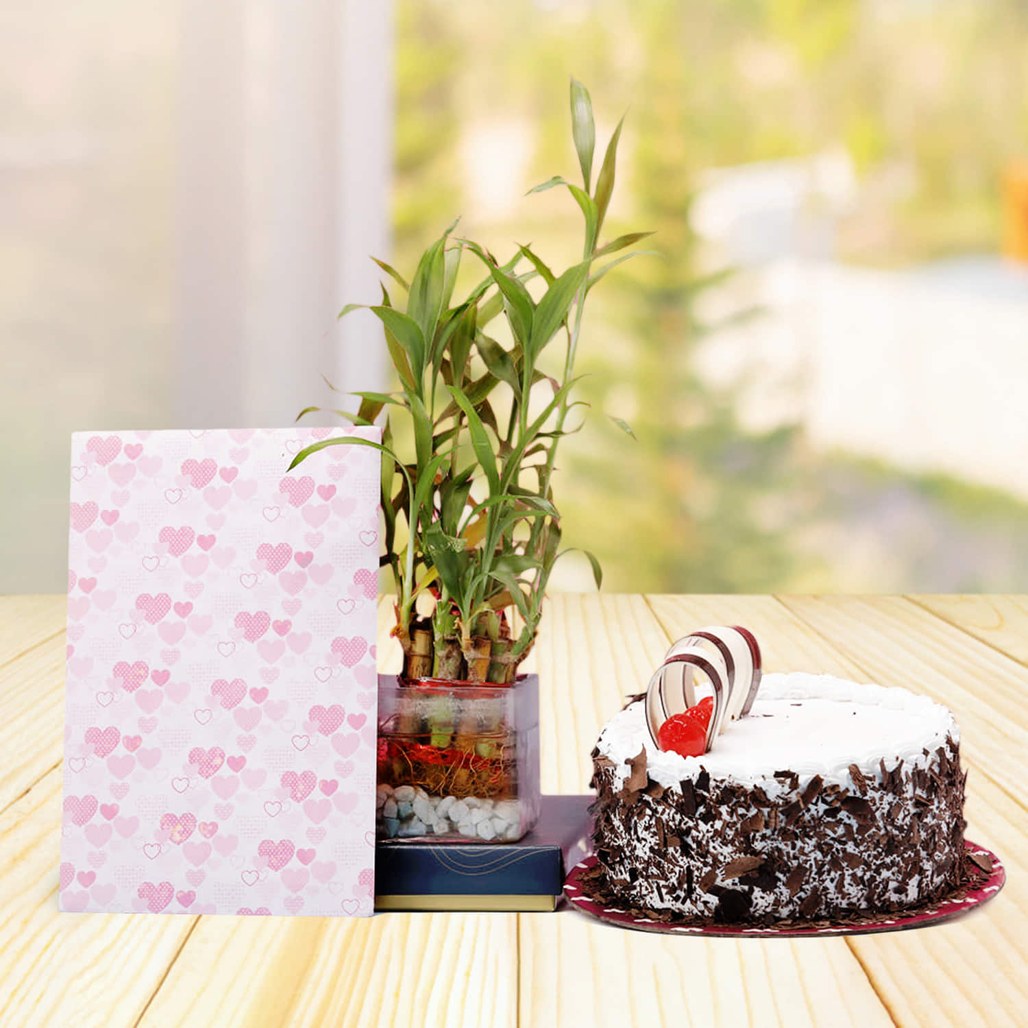 Gift Your Heart Semi Fondant Cake ( Send Cake To Jalandhar ) | Send  birthday cake, Online birthday cake, Birthday cake delivery
