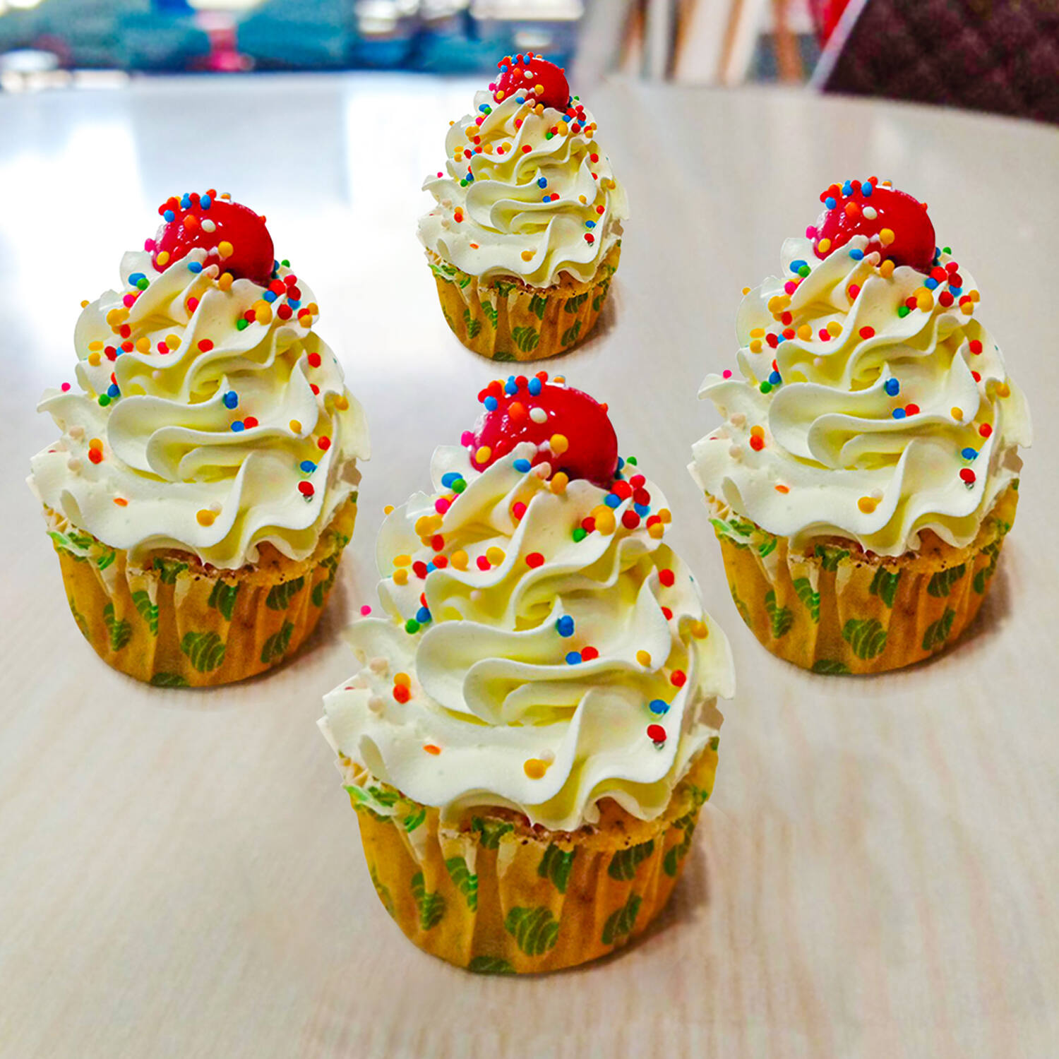 Order Coffee mocha cupcake Sugar Cupcake Online From Sugar Free Bakery -  Sugar Free Cake Delivery Noida,Noida