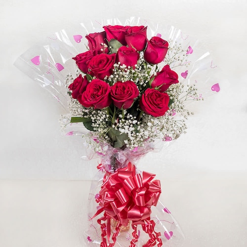 Buy 12 Red Roses Bouquet