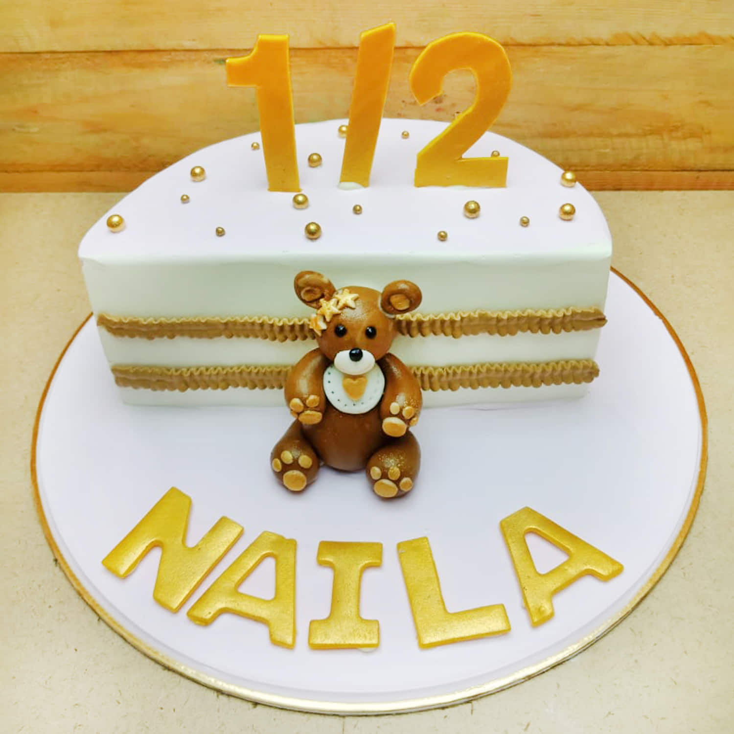 Order Half Year Crown Themed Designer Cake 1.5 Kg Online at Best Price,  Free Delivery|IGP Cakes