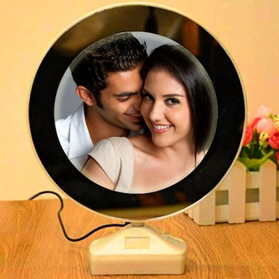 Surprising Magic Mirror