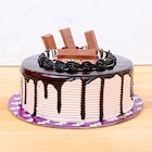 Kit Kat Chocolate Drip Cake