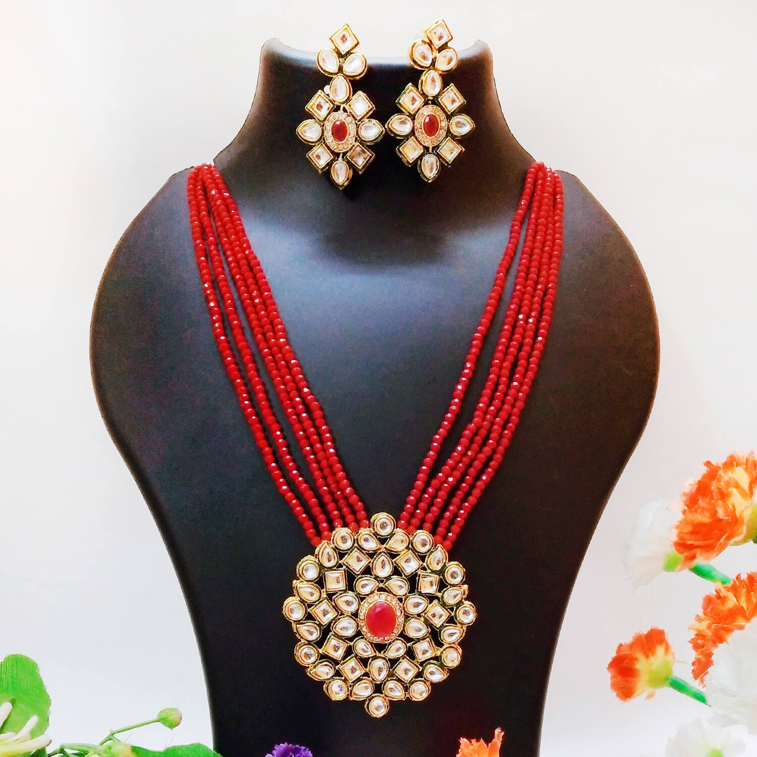 red kundan set