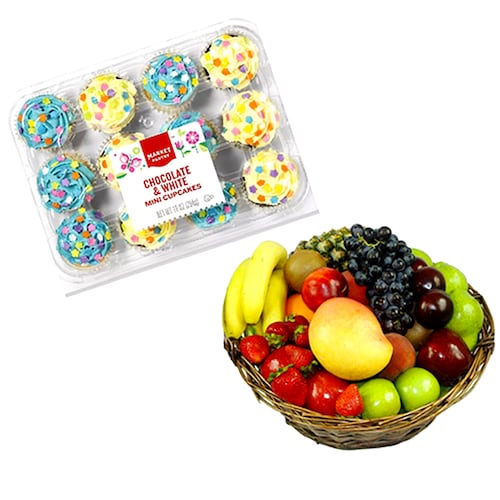 Buy Cuppy Cake & Fruits