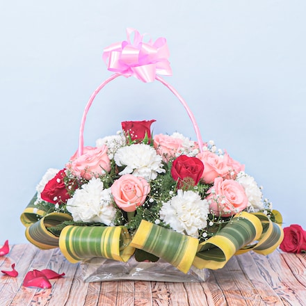 Order & Send Carnation Flowers Bouquet Online | Winni