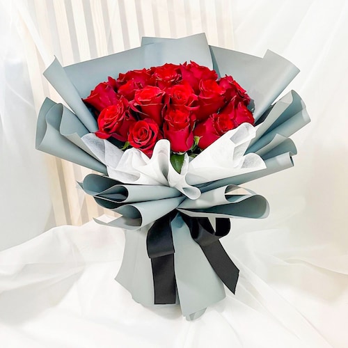 Buy Passionate Red Roses Bunch