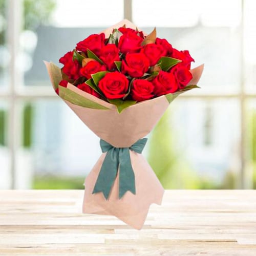Buy Extravagant Red Roses Bouquet