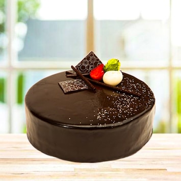Plain Chocolate Truffle Cake