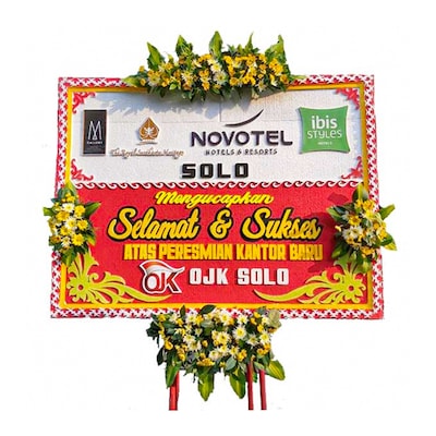 Blooming Flowery Welcome Board