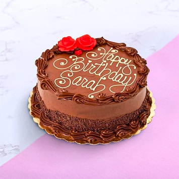 Rosesy Brownie Cake