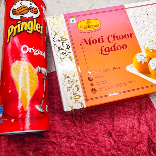 Buy Motichoor ladoo with Pringles Combo