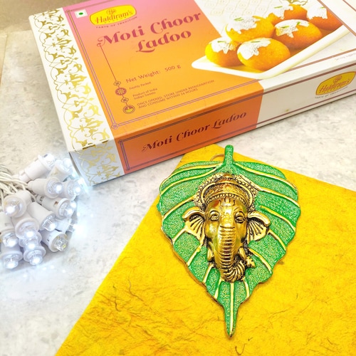 Buy Divine Ganesha Laddu Combo