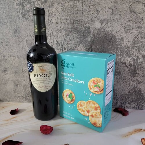 Buy Yummy Sauvignon And Crackers