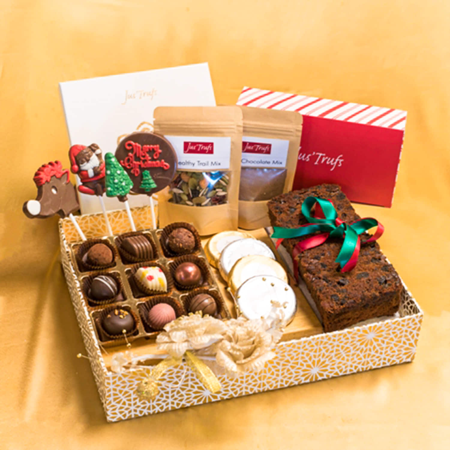 Shop Spanish Christmas Sweets Gift Box - Le Gourmet Central
