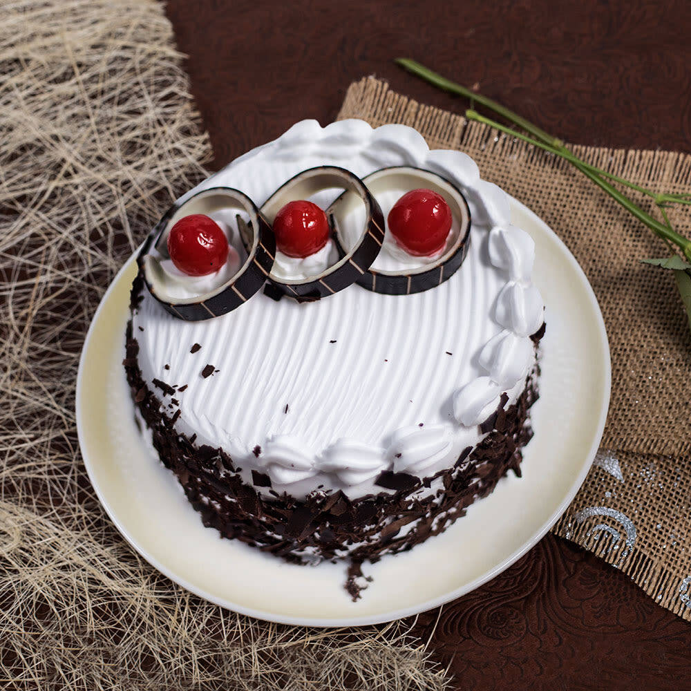 Happy Birthday Dadi Maa Theme Cake