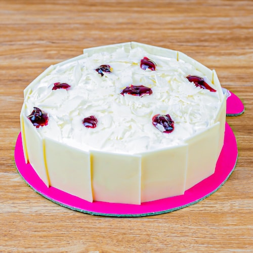 Buy Tempting Whiteforest Cake