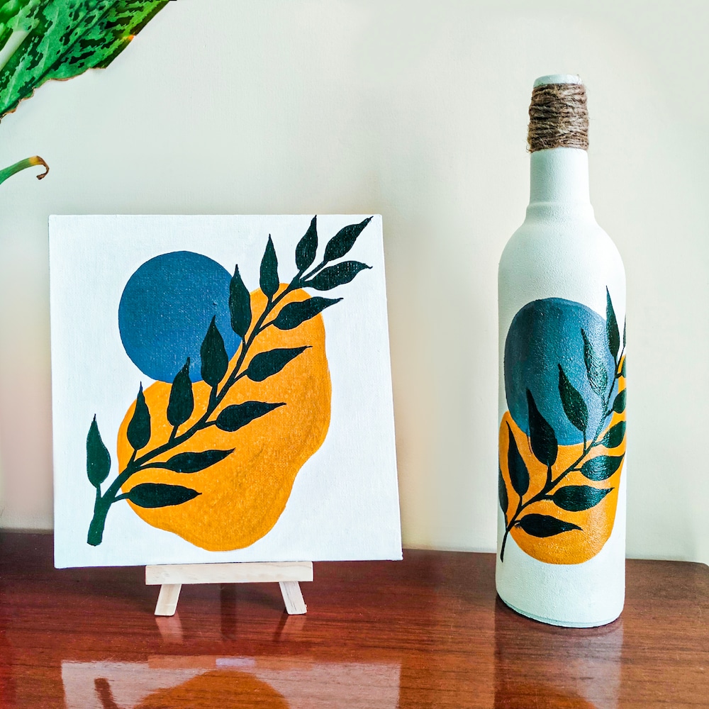 Organic Wall Painting with Bottle | Winni.in