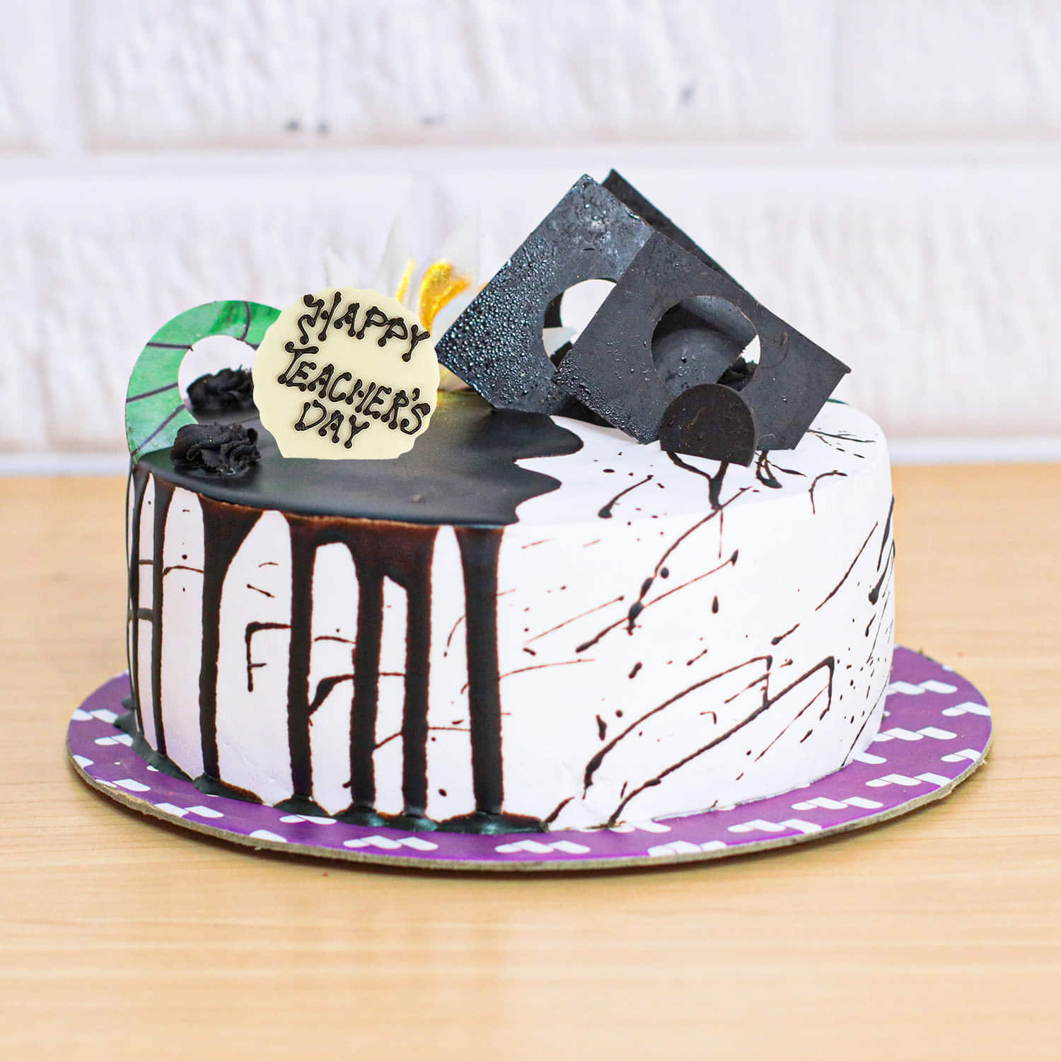 Happy Teacher's Day Cake With Name Generator
