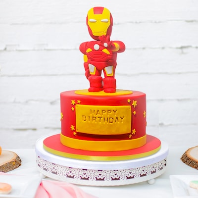 Iron Man Idol Fondant Cake