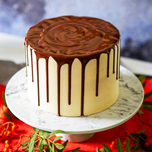 Buy Tantalizing Chocolate Drip Cake