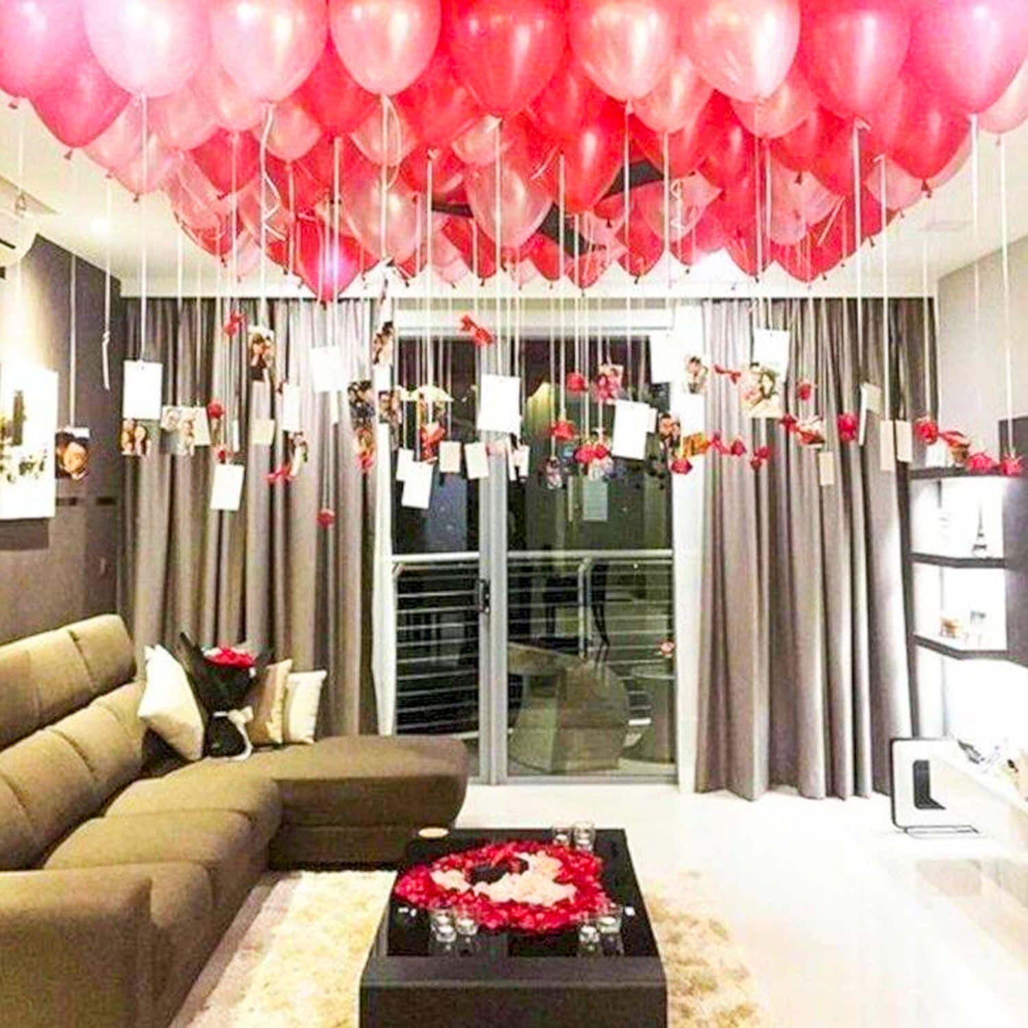 oyo room decoration for birthday | birthday room decoration ideas for  boyfriend | surprise balloons for boyfriend and girlfriend | Noida, Delhi  NCR - YouTube