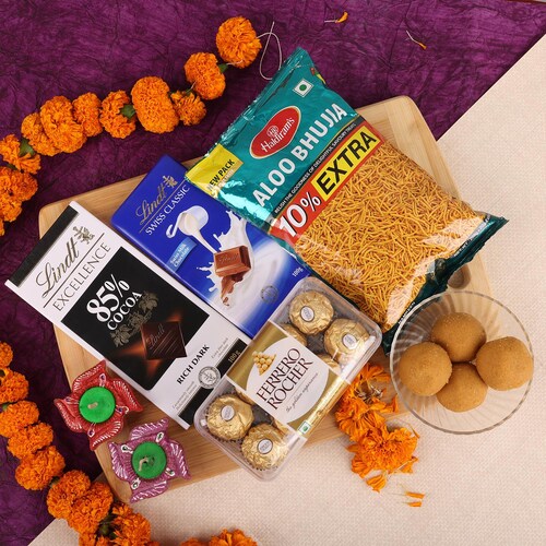 Buy Perfect Snacks For Diwali