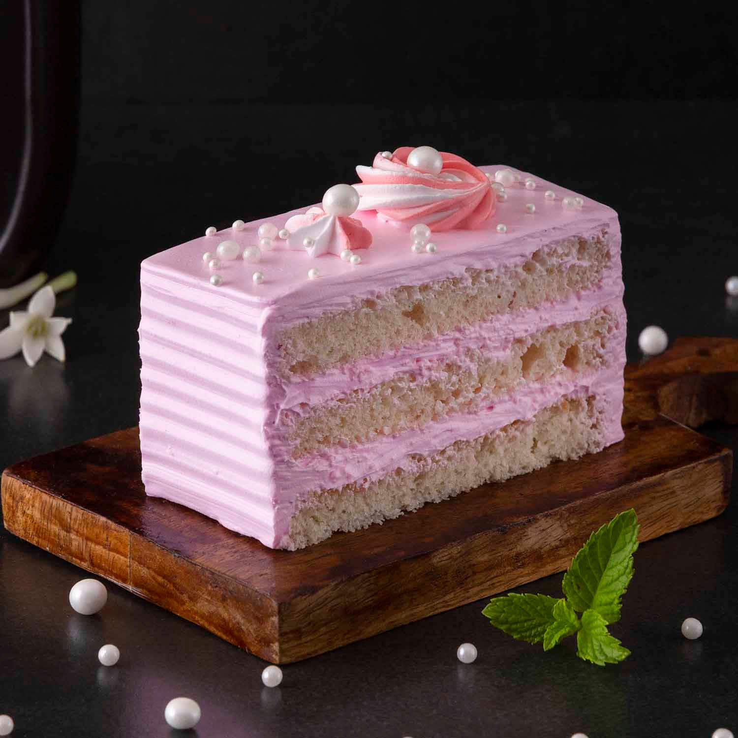 Buy Grover Cake Pastry Fresh Cake - Fruit Online at Best Price of Rs null -  bigbasket