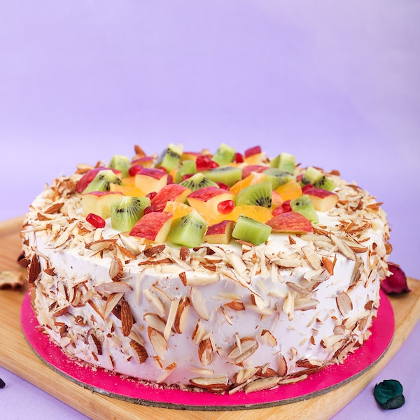 Almond Fruit Cake Winni